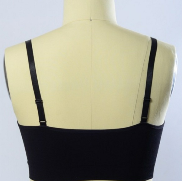 Plus Size Strappy Front Bralette - Picture 2 of 3